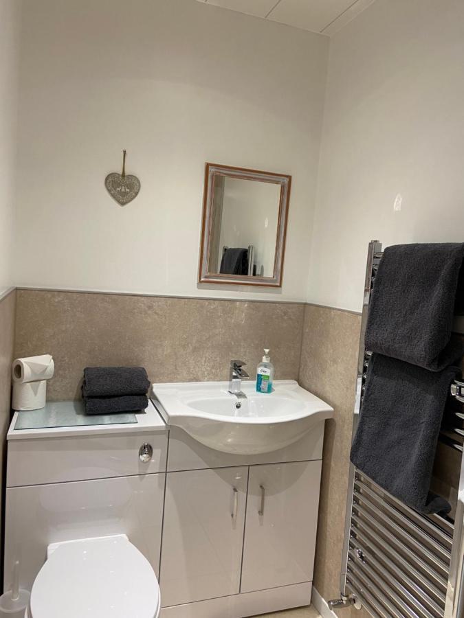 דרמנדרוכיט Treetops Bungalow Loch Ness מראה חיצוני תמונה