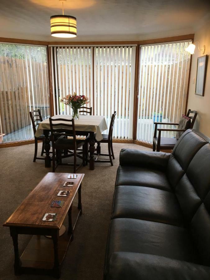דרמנדרוכיט Treetops Bungalow Loch Ness מראה חיצוני תמונה